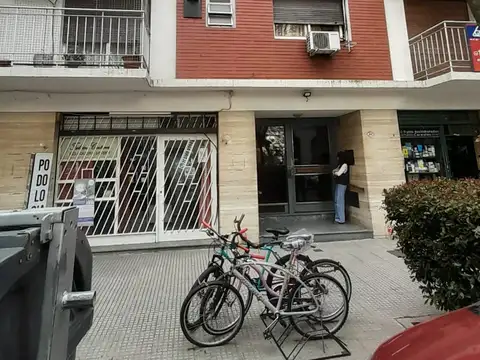 DEPARTAMENTO MONOAMBIENTE CON COCINA INDEP