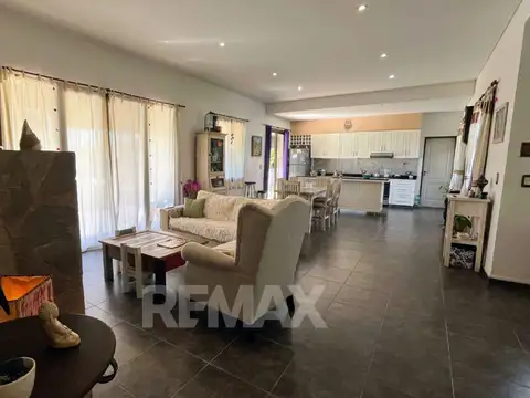 Casa en Alquiler en Lomas de San Francisco, USD 1.200