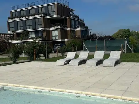 Espectacular Departamento de 4 Ambientes con Terraza  !!!!! 