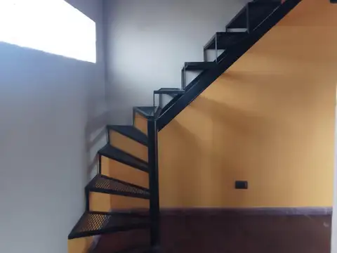 Depto Tipo Casa en Alquiler 15 años
