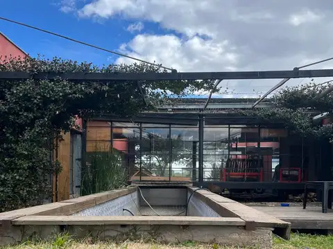 Casa 5 Ambientes en Barrio Privado | 4 Dormitorios, Pileta y Quincho