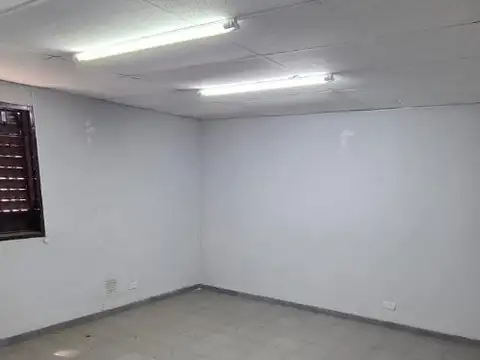 Galpon en Alquiler en Godoy Cruz, $ 5.500.000