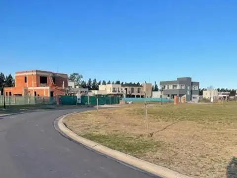 Ruta 58 Km 9,canning Village-san Simon 1