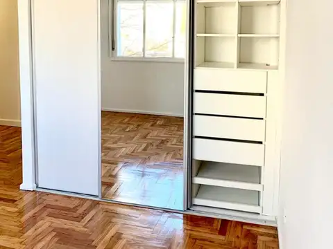 Cnel R L Falcon 5400