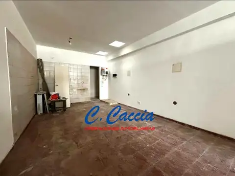 Local en Venta 30 años