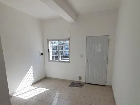 Casa en Alquiler en Arguello, $ 650.000