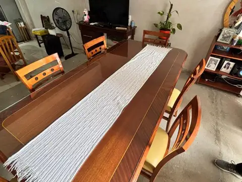 Casa en Venta con 1 cochera