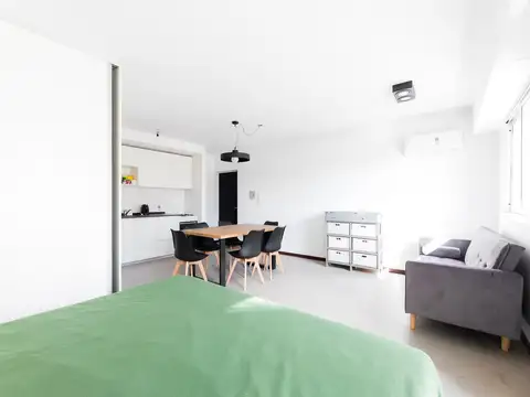 VENTA MONOAMBIENTE CON BALCON