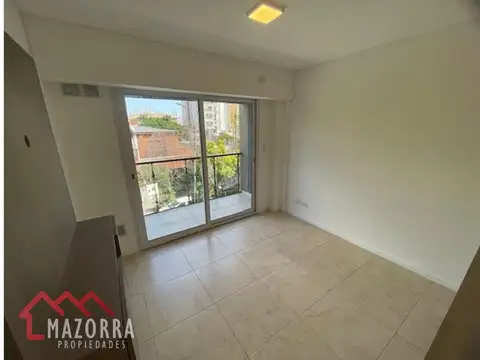 Departamento en ALQUILER - Caseros Centro