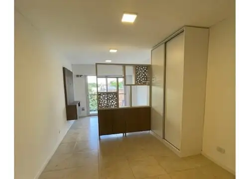 Departamento en Alquiler en Caseros, $ 450.000