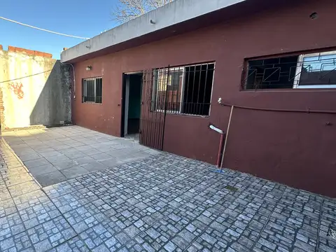 ALQUILER – PH INTERNO  2 AMBIENTES CON PATIO