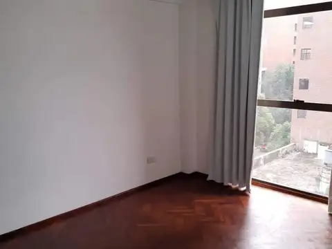 independencia  al 900