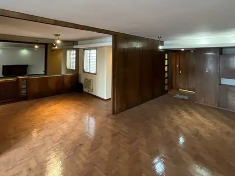 Departamento en Alquiler de 6 ambientes