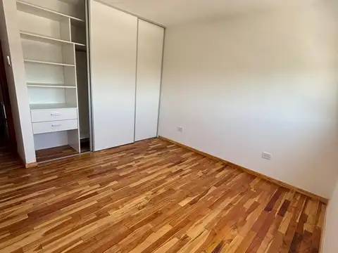 Departamento en Venta en La Plata, USD 160.000
