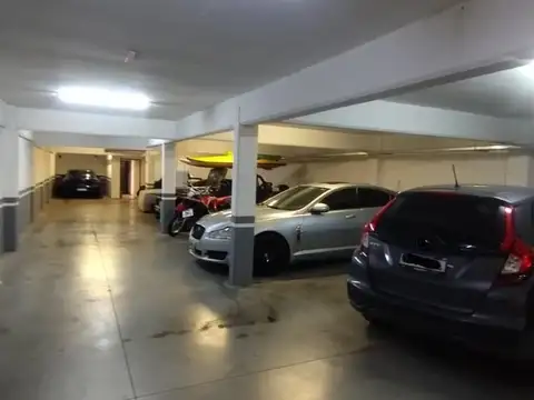 2 COCHERAS FIJAS CUBIERTAS - GAVILAN PLAZA