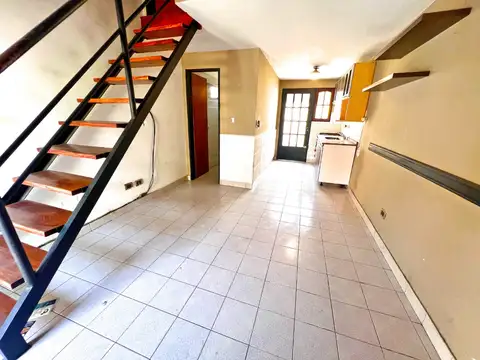 Belgrano 900, Piso 1