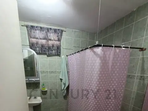 SE VENDE CASA EN BELLA ITALIA