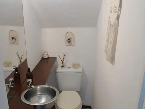 Depto Tipo Casa 3 ambientes con 2 baños
