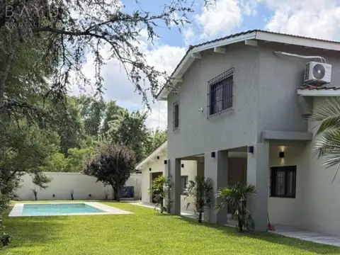 Casa en Venta en Villa Rosa, USD 215.000