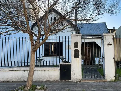 Crucero Gral. Belgrano 843