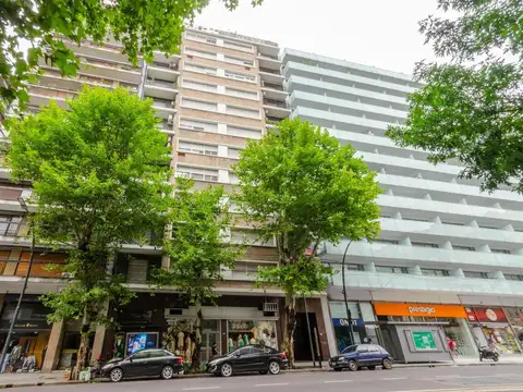 4/5 Ambientes  Con Cochera  fija en Recoleta