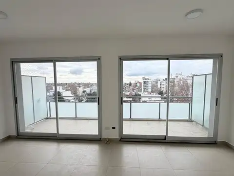 Departamento en Alquiler con 1 cochera