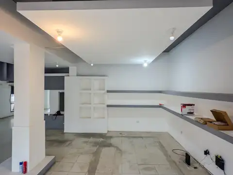 Local en Alquiler en Villa Cabrera, $ 1.500.000