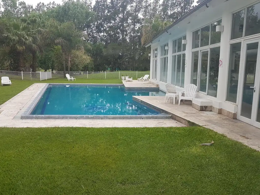 Actividades deportivas futbol, tenis, hockey en Haras del Pilar - La Pradera