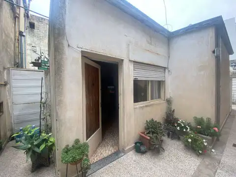 Ph En Venta. Ubicado En 4 (ex61) Entre 124 Y 125