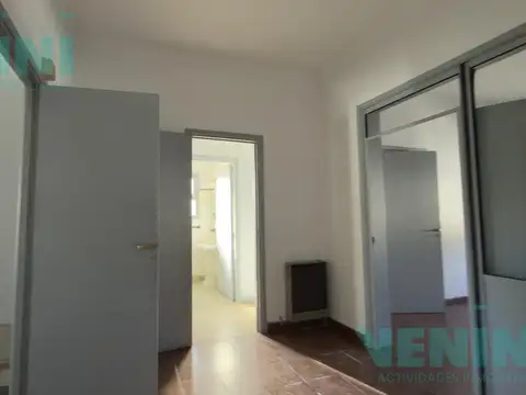Casa 6 ambientes con 3 baños
