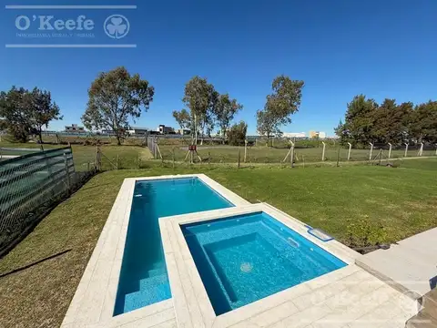 Casa 4 ambientes con 4 baños