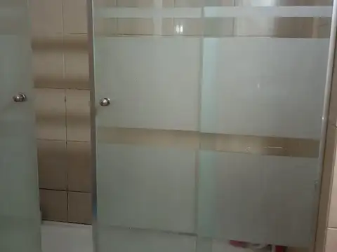 Depto Tipo Casa Monoambiente con 2 baños