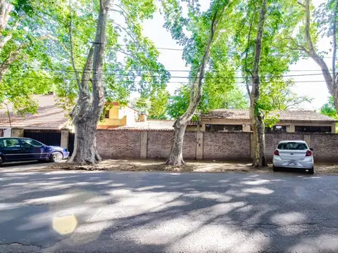 Calixto Oyuela al 3900