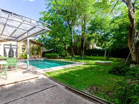 Casa - Barrio Parque Leloir