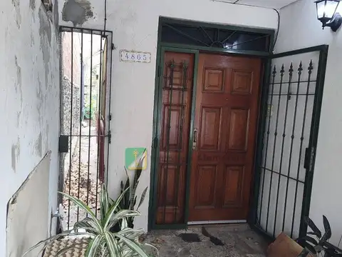 Venta - Casa- 3 amb - Villa Ballester