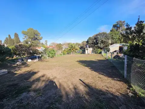 LOTE EN VENTA LUIS GUILLON 