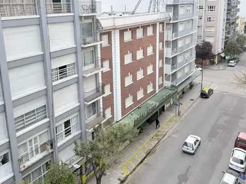 VENTA MONOAMBIENTE  - BOLIVAR 2300