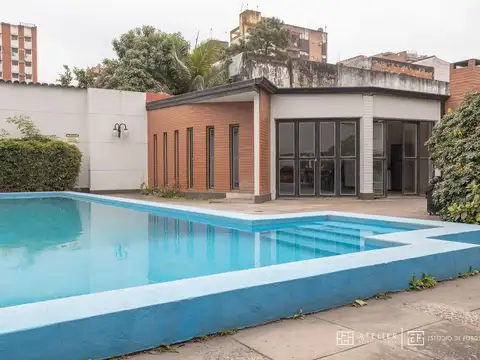 Departamento 9 ambientes con 2 baños