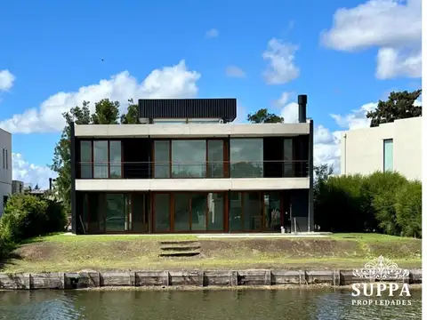 Casa en Venta de 4 dormitorios