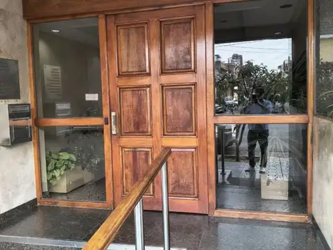 Avenida Carlos Calvo 3900