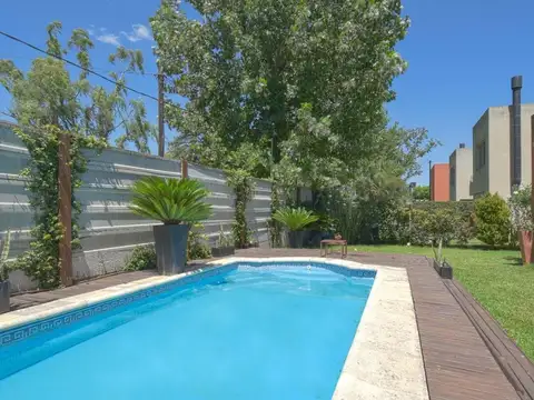 Casa en Venta en California Village, USD 188.000