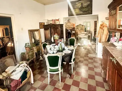 Casa 6 ambientes con 1 baño