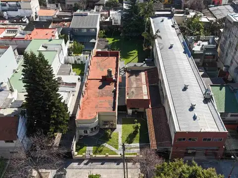 VENTA DOBLE LOTE MONTE CASTRO FONDO LIBRE