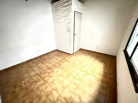 Alquiler casa 3 ambientes Berazategui  Centro
