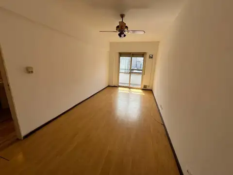Venta de Departamento de Dos Dormitorios en el Centro de Rosario