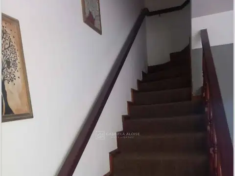 Venta de Tríplex 6 ambientes con piscina en Ciudad Jardín Lomas del Palomar, Tres de Febrero