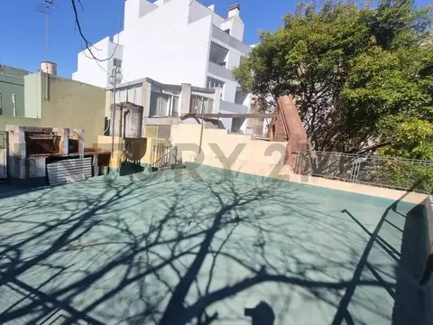 Estivao 100, Piso 0