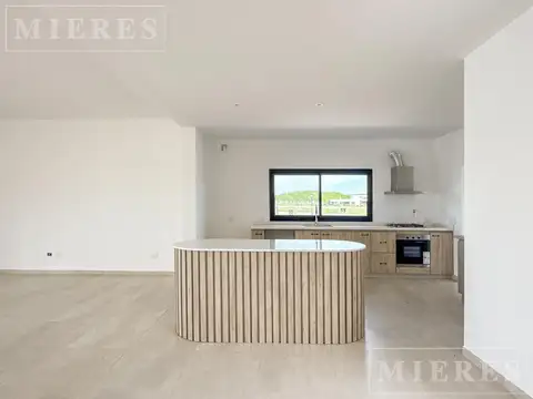 Casa en Venta al Oeste