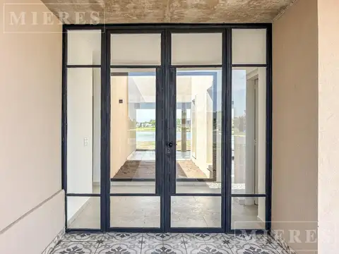 Casa en venta lote a la laguna Area 11 San Sebastian