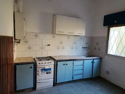 Depto Tipo Casa 3 ambientes con 1 baño